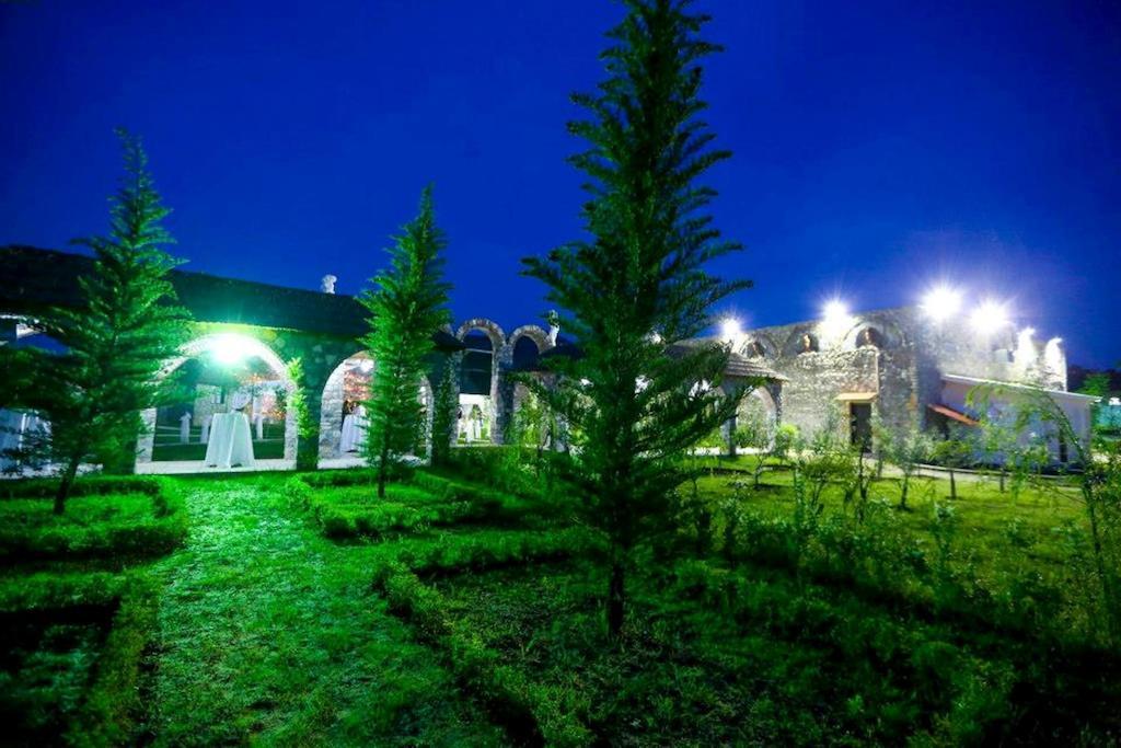 Kriva Resort Elbasan Eksteriør billede